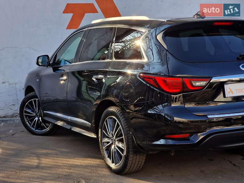 Внедорожник / Кроссовер Infiniti QX60 2018 в Одессе