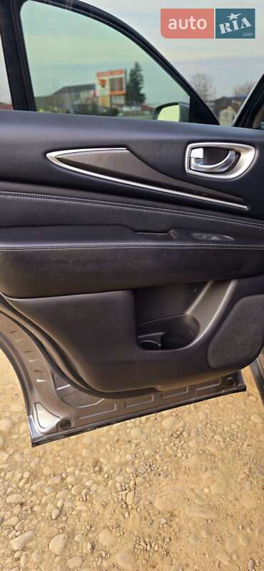 Внедорожник / Кроссовер Infiniti QX60 2019 в Калуше