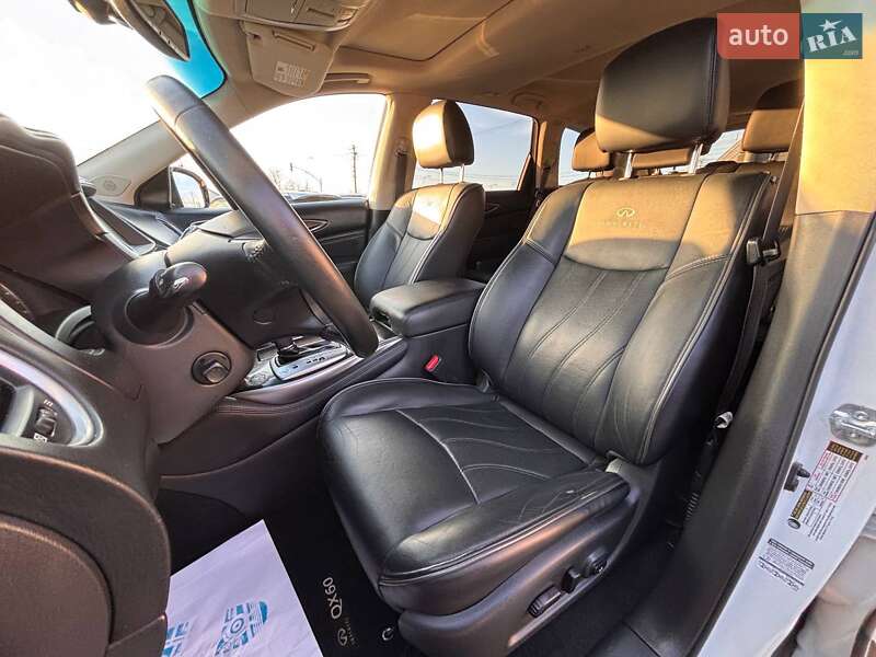 Внедорожник / Кроссовер Infiniti QX60 2014 в Львове