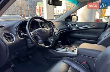 Внедорожник / Кроссовер Infiniti QX60 2015 в 