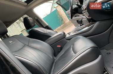 Внедорожник / Кроссовер Infiniti QX60 2013 в 