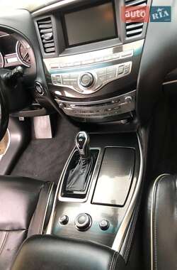 Внедорожник / Кроссовер Infiniti QX60 2016 в 