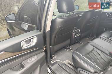 Внедорожник / Кроссовер Infiniti QX60 2015 в 
