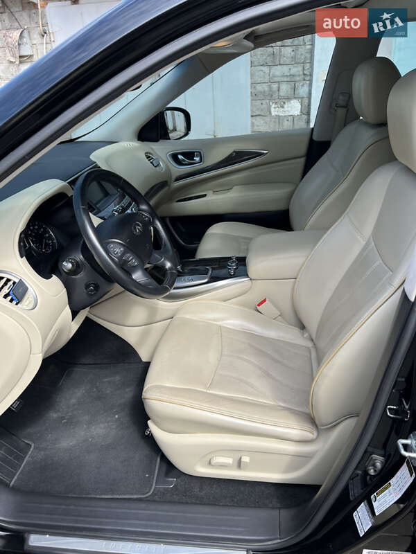 Позашляховик / Кросовер Infiniti QX60 2015 в Харкові