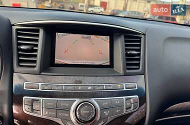 Внедорожник / Кроссовер Infiniti QX60 2015 в 