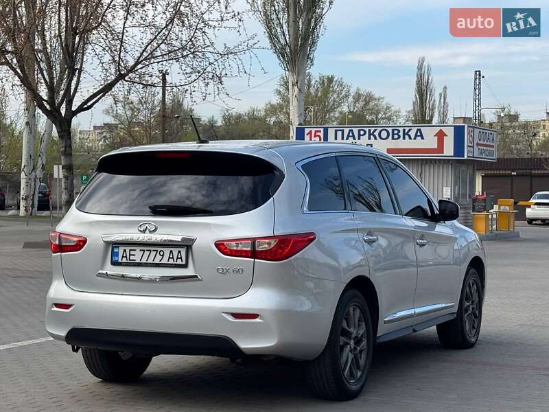 Внедорожник / Кроссовер Infiniti QX60 2015 в Днепре