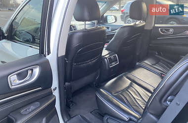 Внедорожник / Кроссовер Infiniti QX60 2016 в 
