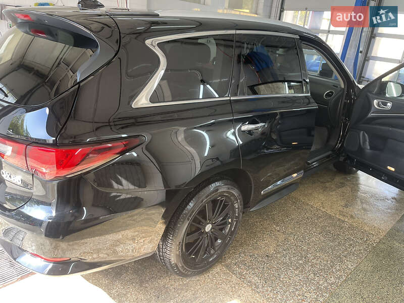 Внедорожник / Кроссовер Infiniti QX60 2018 в Одессе