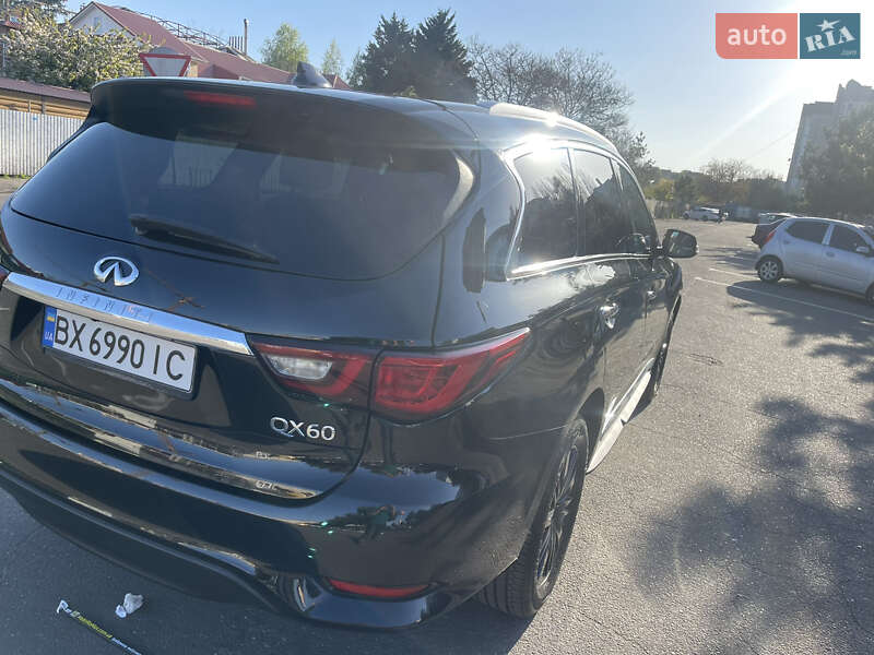 Внедорожник / Кроссовер Infiniti QX60 2018 в Одессе