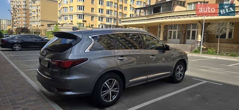 Внедорожник / Кроссовер Infiniti QX60 2017 в Киеве