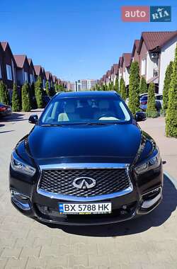 Внедорожник / Кроссовер Infiniti QX60 2016 в 