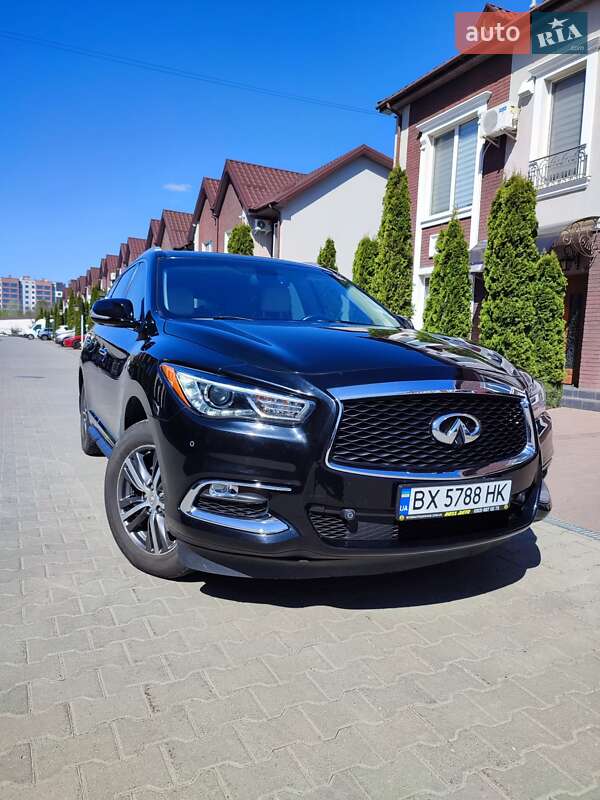 Внедорожник / Кроссовер Infiniti QX60 2016 в Хмельницком