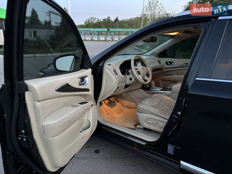 Внедорожник / Кроссовер Infiniti QX60 2014 в Кропивницком