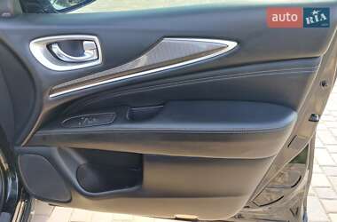 Внедорожник / Кроссовер Infiniti QX60 2018 в 