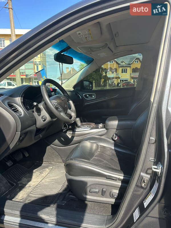 Внедорожник / Кроссовер Infiniti QX60 2014 в Черновцах