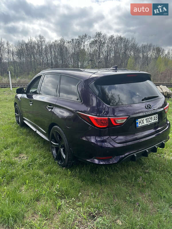 Внедорожник / Кроссовер Infiniti QX60 2016 в Ивано-Франковске