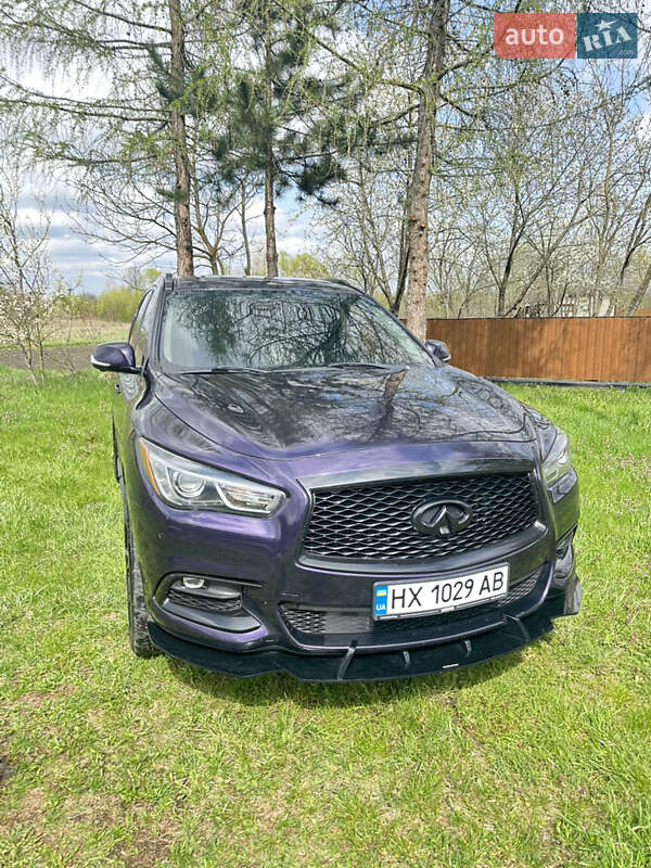 Внедорожник / Кроссовер Infiniti QX60 2016 в Ивано-Франковске