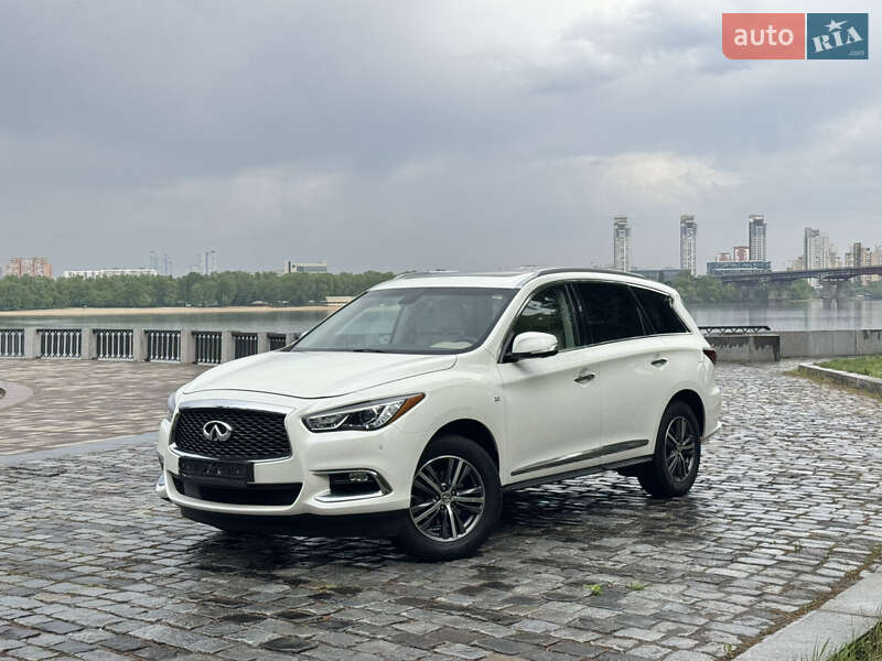 Внедорожник / Кроссовер Infiniti QX60 2018 в Киеве