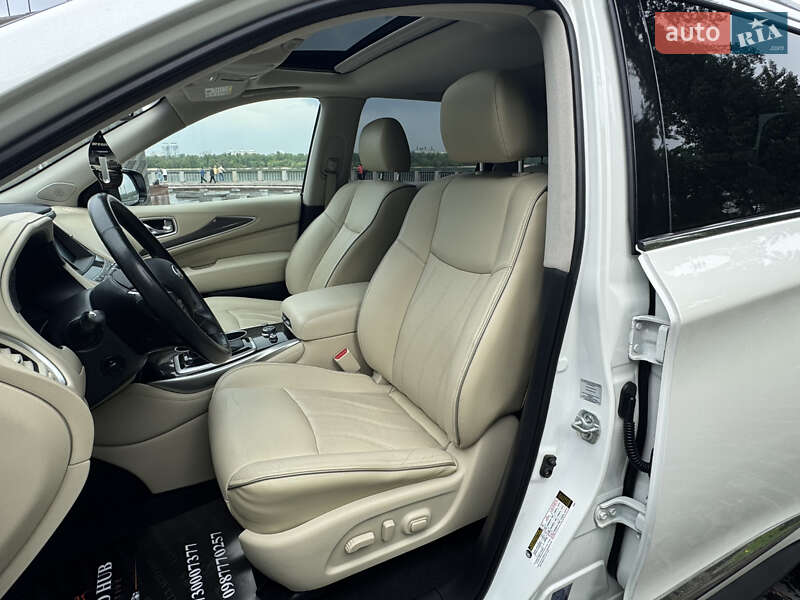Внедорожник / Кроссовер Infiniti QX60 2018 в Киеве