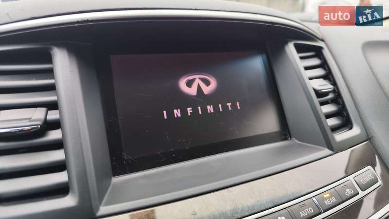 Внедорожник / Кроссовер Infiniti QX60 2014 в Чернигове