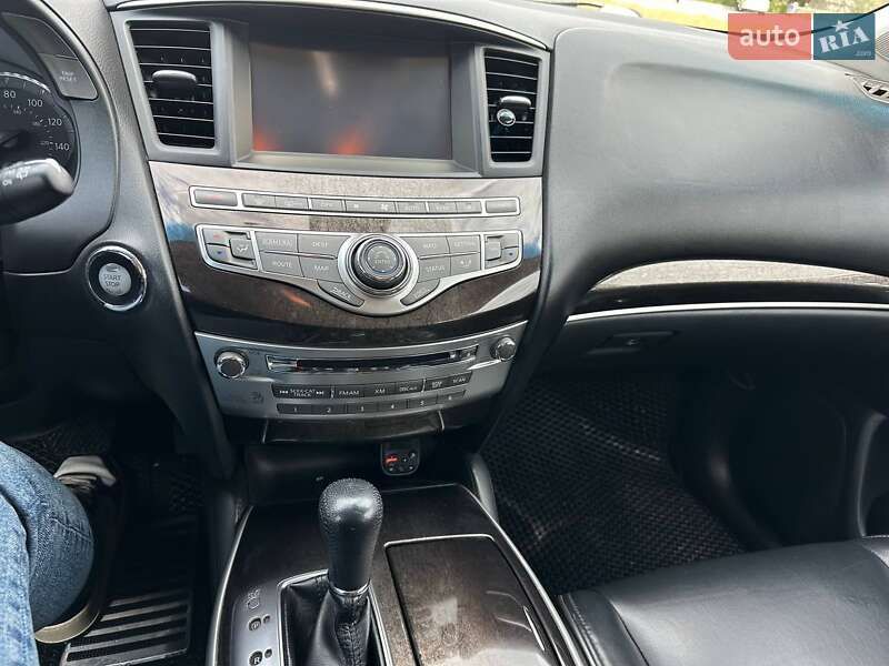 Позашляховик / Кросовер Infiniti QX60 2015 в Дніпрі