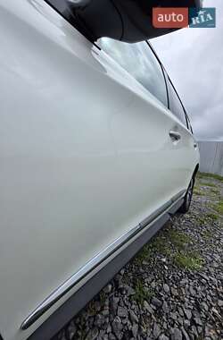 Внедорожник / Кроссовер Infiniti QX60 2016 в 