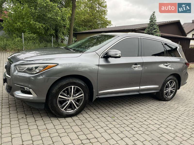 Внедорожник / Кроссовер Infiniti QX60 2017 в Хмельницком