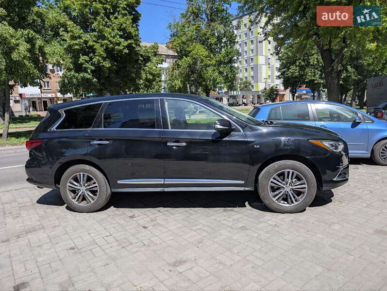 Внедорожник / Кроссовер Infiniti QX60 2018 в Киеве фото 4 Внедорожник / Кроссовер Infiniti QX60 2018 в Киеве