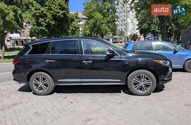 Внедорожник / Кроссовер Infiniti QX60 2018 в 