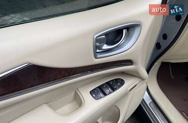 Внедорожник / Кроссовер Infiniti QX60 2014 в 
