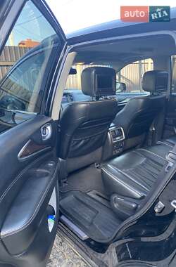 Внедорожник / Кроссовер Infiniti QX60 2018 в 