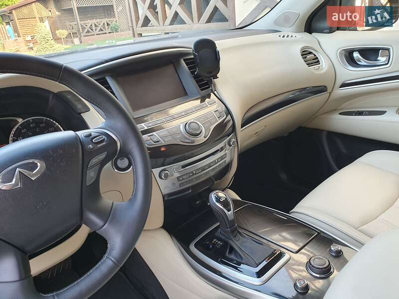 Внедорожник / Кроссовер Infiniti QX60 2016 в Киеве