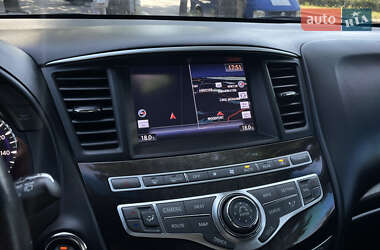 Внедорожник / Кроссовер Infiniti QX60 2015 в 