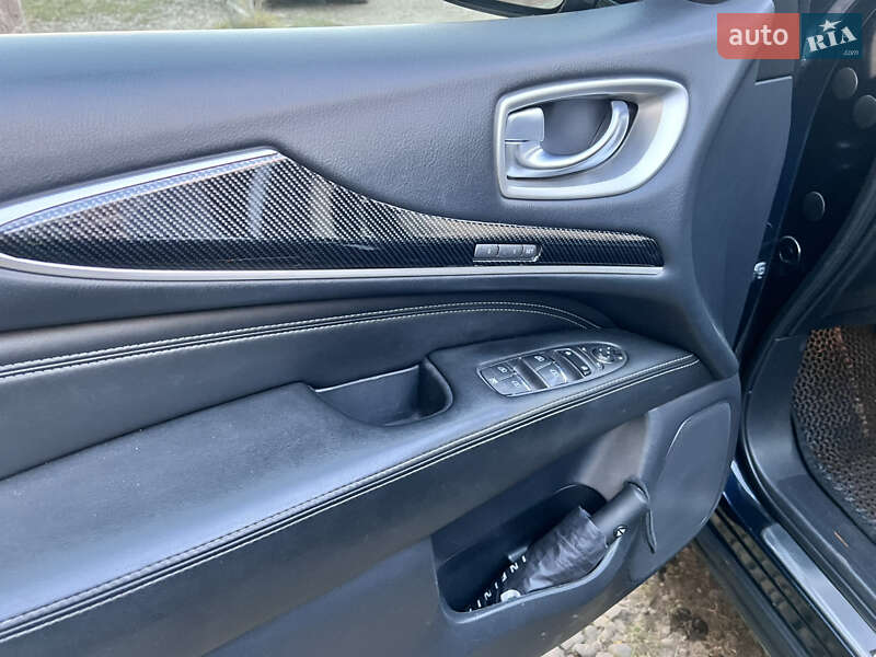 Внедорожник / Кроссовер Infiniti QX60 2017 в Ивано-Франковске