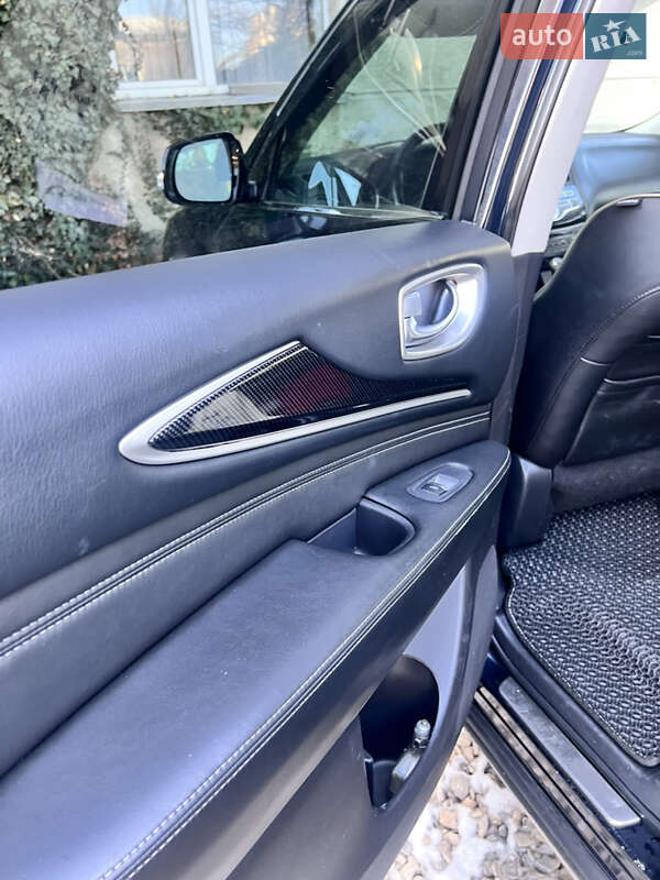 Внедорожник / Кроссовер Infiniti QX60 2017 в Ивано-Франковске