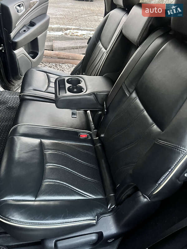 Внедорожник / Кроссовер Infiniti QX60 2017 в Ивано-Франковске