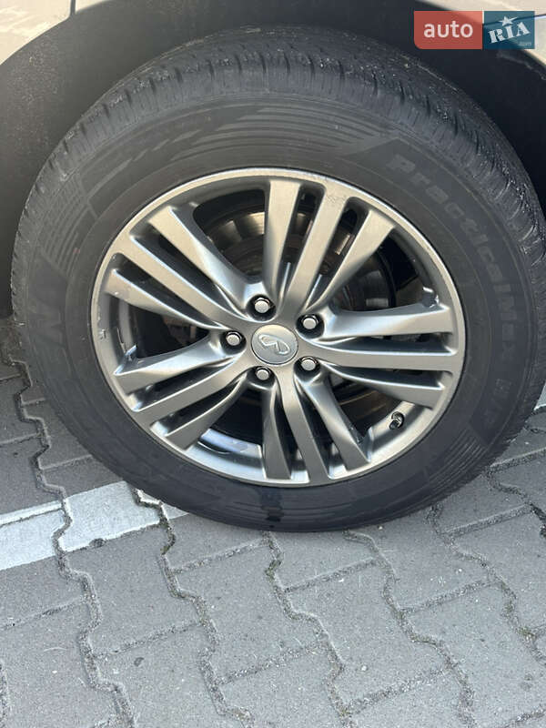 Внедорожник / Кроссовер Infiniti QX60 2016 в Василькове