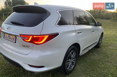Внедорожник / Кроссовер Infiniti QX60 2016 в 