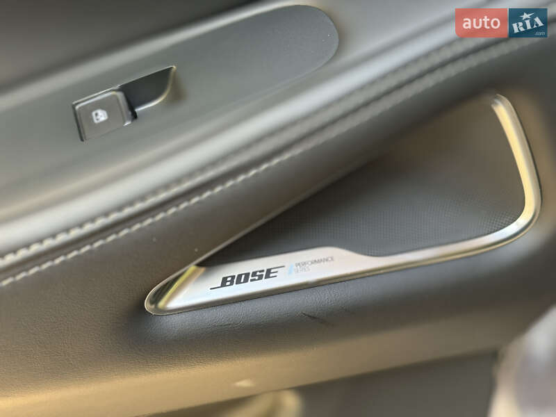 Внедорожник / Кроссовер Infiniti QX60 2022 в Киеве