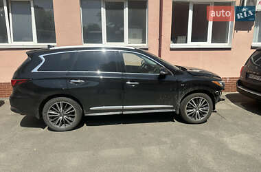 Внедорожник / Кроссовер Infiniti QX60 2016 в Киеве