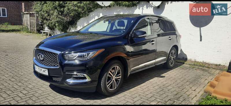 Внедорожник / Кроссовер Infiniti QX60 2017 в Киеве