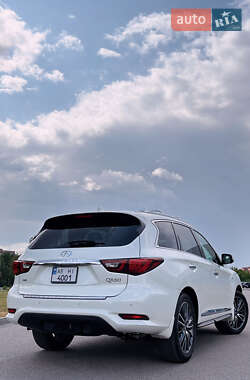 Внедорожник / Кроссовер Infiniti QX60 2019 в 