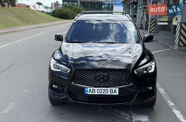 Внедорожник / Кроссовер Infiniti QX60 2016 в 