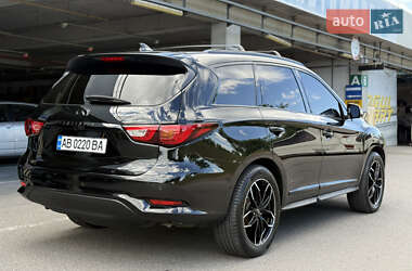 Внедорожник / Кроссовер Infiniti QX60 2016 в 