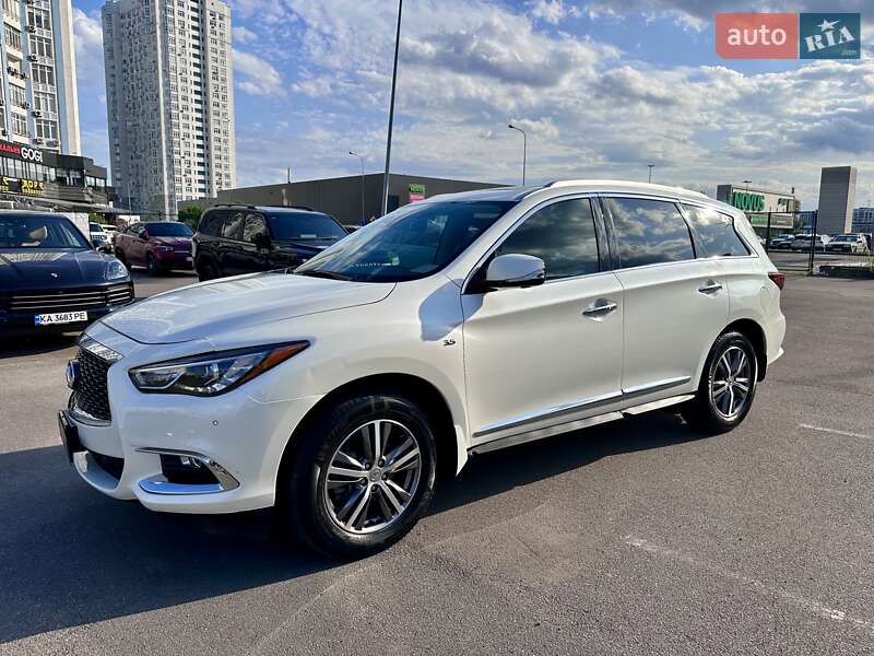 Позашляховик / Кросовер Infiniti QX60 2019 в Києві