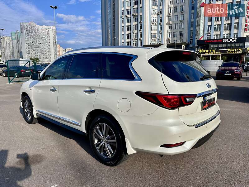 Позашляховик / Кросовер Infiniti QX60 2019 в Києві