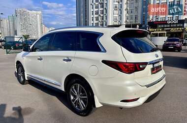 Внедорожник / Кроссовер Infiniti QX60 2019 в 