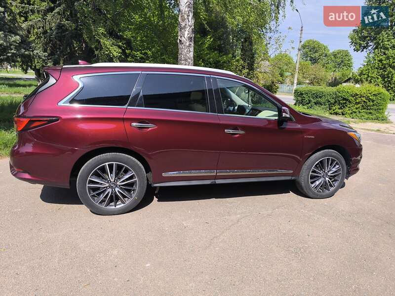 Внедорожник / Кроссовер Infiniti QX60 2019 в Сквире