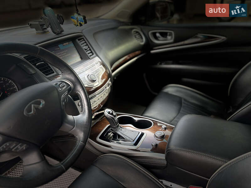 Внедорожник / Кроссовер Infiniti QX60 2017 в Тернополе