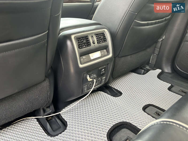 Внедорожник / Кроссовер Infiniti QX60 2017 в Тернополе